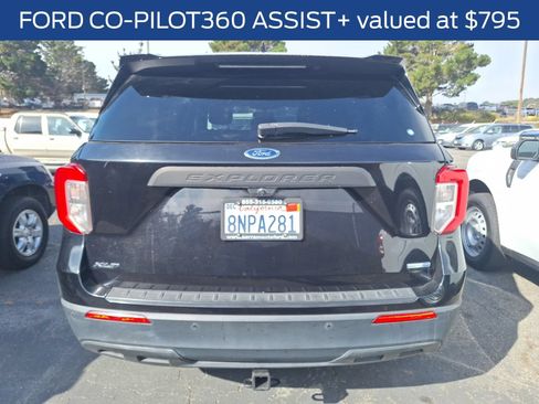 Used 2020 Ford Explorer XLT w/ Equipment Group 202A AWD/4WD image 7