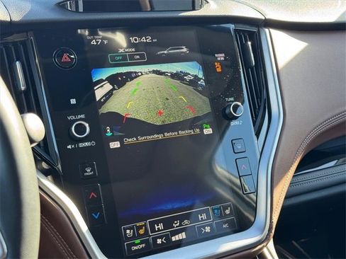 Used 2024 Subaru Outback Touring w/ Popular Package #2 image 27