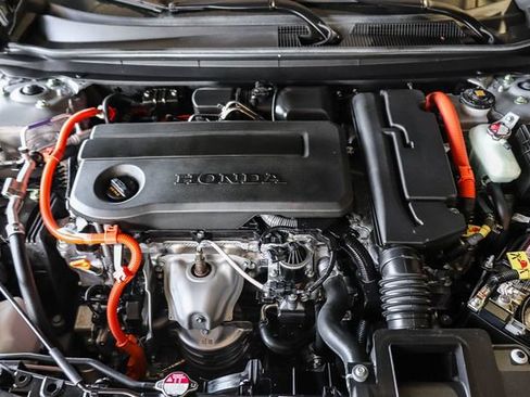 Used 2024 Honda Accord Sport image 29