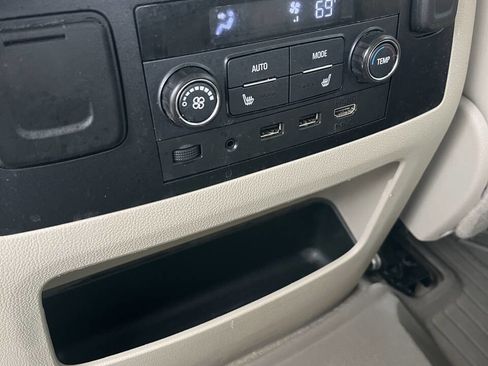 Used 2018 GMC Yukon Denali w/ Denali Ultimate Package image 21