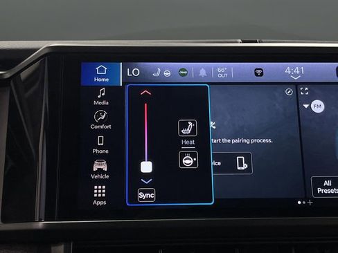 Used 2024 Jeep Wrangler Unlimited Sahara image 7