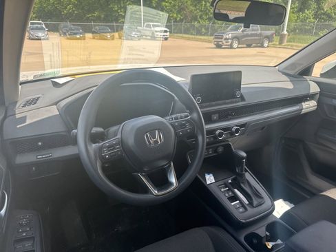 Used 2023 Honda CR-V EX image 11