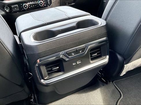 Used 2024 GMC Sierra 2500 SLT w/ SLT Premium Package AWD/4WD image 25