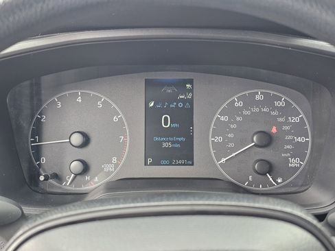 Used 2024 Toyota Corolla LE image 20