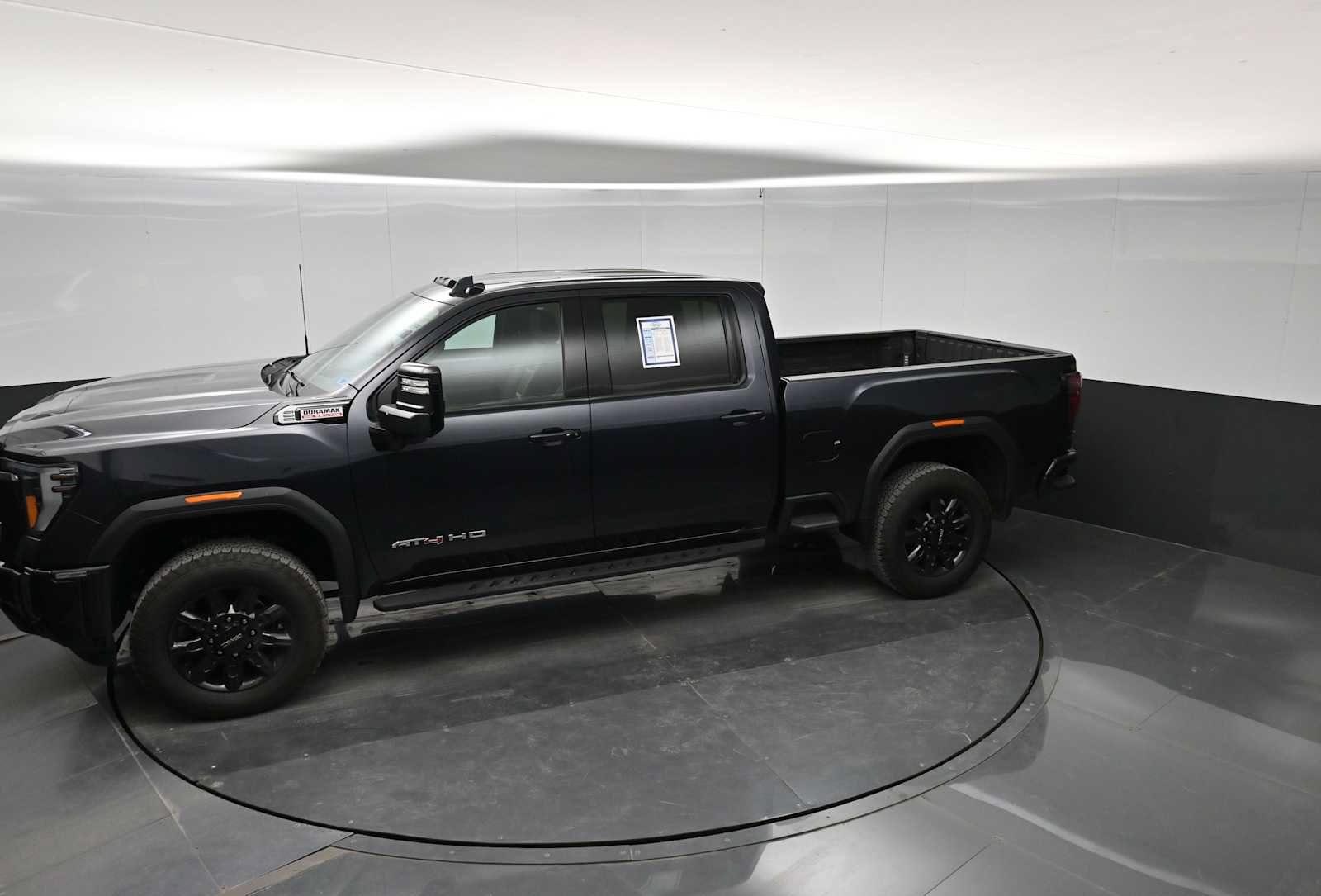 Used 2024 GMC Sierra 2500 AT4 w/ AT4 Premium Plus Package AWD/4WD image 37