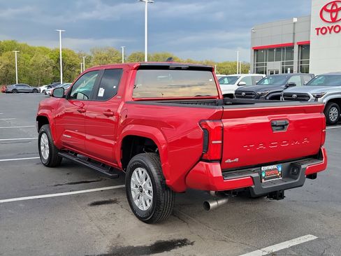 New 2026 Toyota Tacoma SR5 AWD/4WD image 4