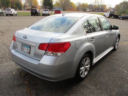 Used 2014 Subaru Legacy 2.5i Premium image 8