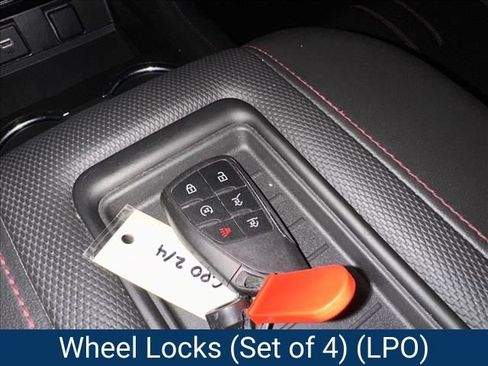 Certified 2023 Chevrolet Suburban RST image 35