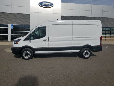 Used 2024 Ford Transit 250 148 Medium Roof image 2