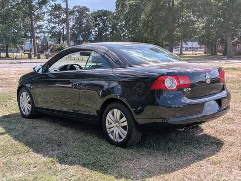 Used 2010 Volkswagen Eos Komfort FWD image 5