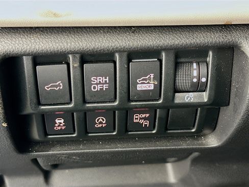 Used 2023 Subaru Forester Limited AWD/4WD image 17