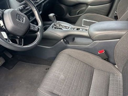 Used 2023 Honda HR-V Sport image 15
