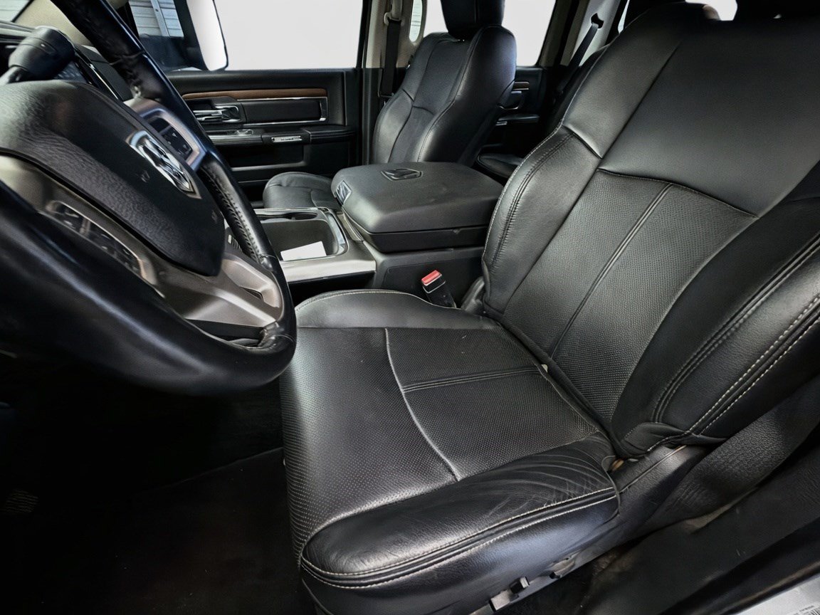 Used 2018 RAM 2500 Laramie w/ Sport Appearance Group AWD/4WD image 11