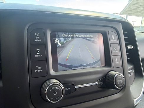Used 2019 RAM 1500 Big Horn AWD/4WD image 42