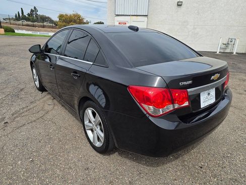 Used 2015 Chevrolet Cruze LT FWD image 12