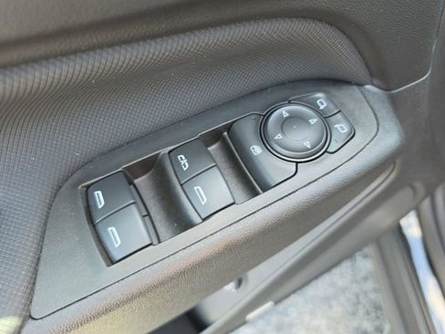 Used 2024 Chevrolet Equinox RS w/ RS Leather Package image 15