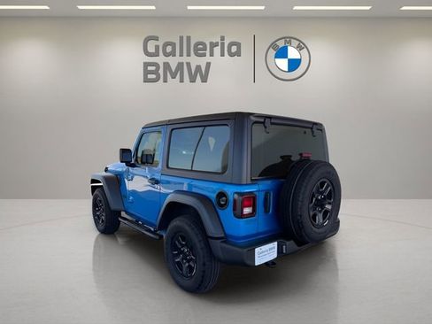 Used 2025 Jeep Wrangler Sport image 10