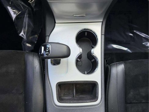 Used 2015 Jeep Grand Cherokee Altitude image 14