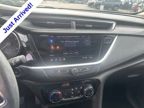 Used 2022 Buick Encore GX Preferred w/ Cold Weather Comfort Package FWD image 11