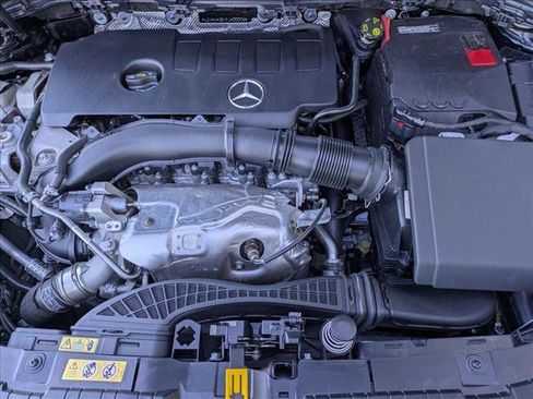 Certified 2023 Mercedes-Benz GLA 250 image 25