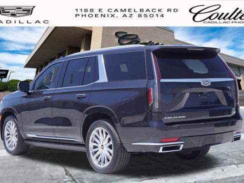 Certified 2023 Cadillac Escalade Premium Luxury w/ Performance Package AWD/4WD image 3