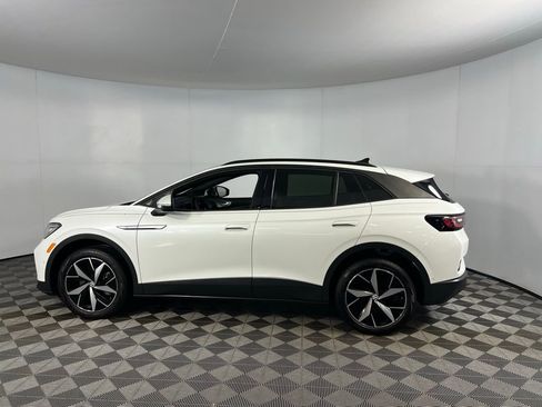 Used 2024 Volkswagen ID.4 Pro S image 10