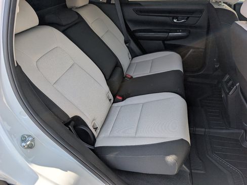 Used 2024 Honda CR-V EX image 5