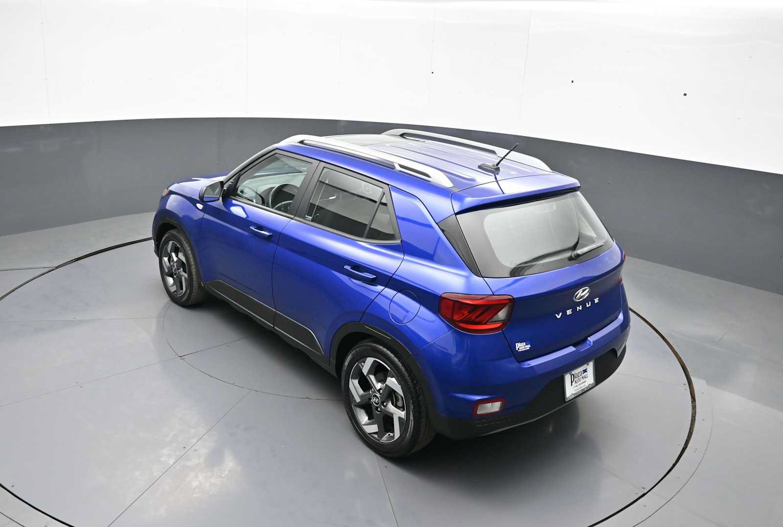 Certified 2023 Hyundai Venue SEL w/ Cargo Package FWD image 38
