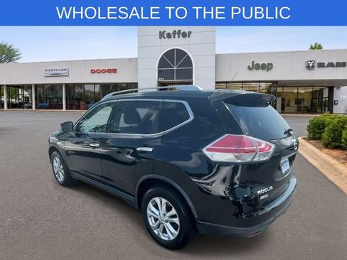 Used 2015 Nissan Rogue SV AWD/4WD image 4