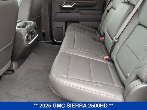 New 2025 GMC Sierra 2500 SLT w/ SLT Premium Package image 31
