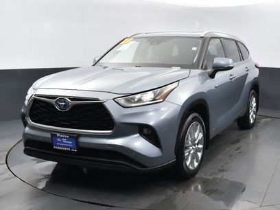 Used 2021 Toyota Highlander Limited