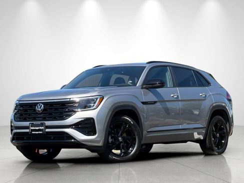 New 2026 Volkswagen Atlas Cross Sport SEL R-Line AWD/4WD image 1