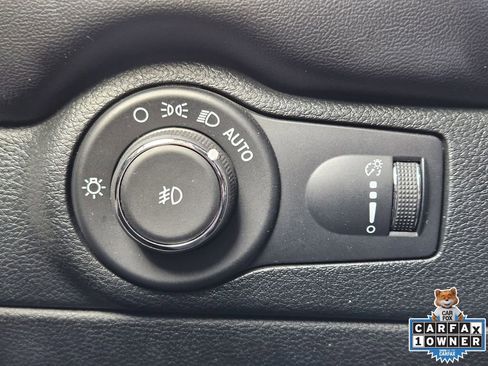 Used 2023 Dodge Durango GT image 27