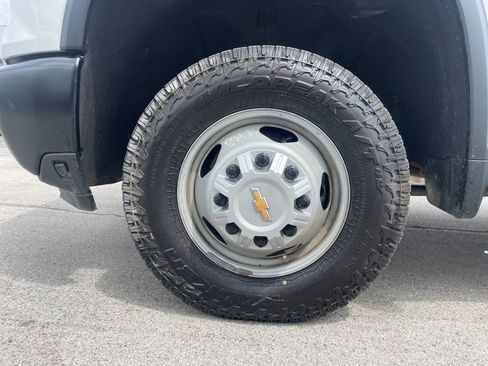 Used 2024 Chevrolet Silverado 3500 W/T w/ WT Convenience Package AWD/4WD image 30