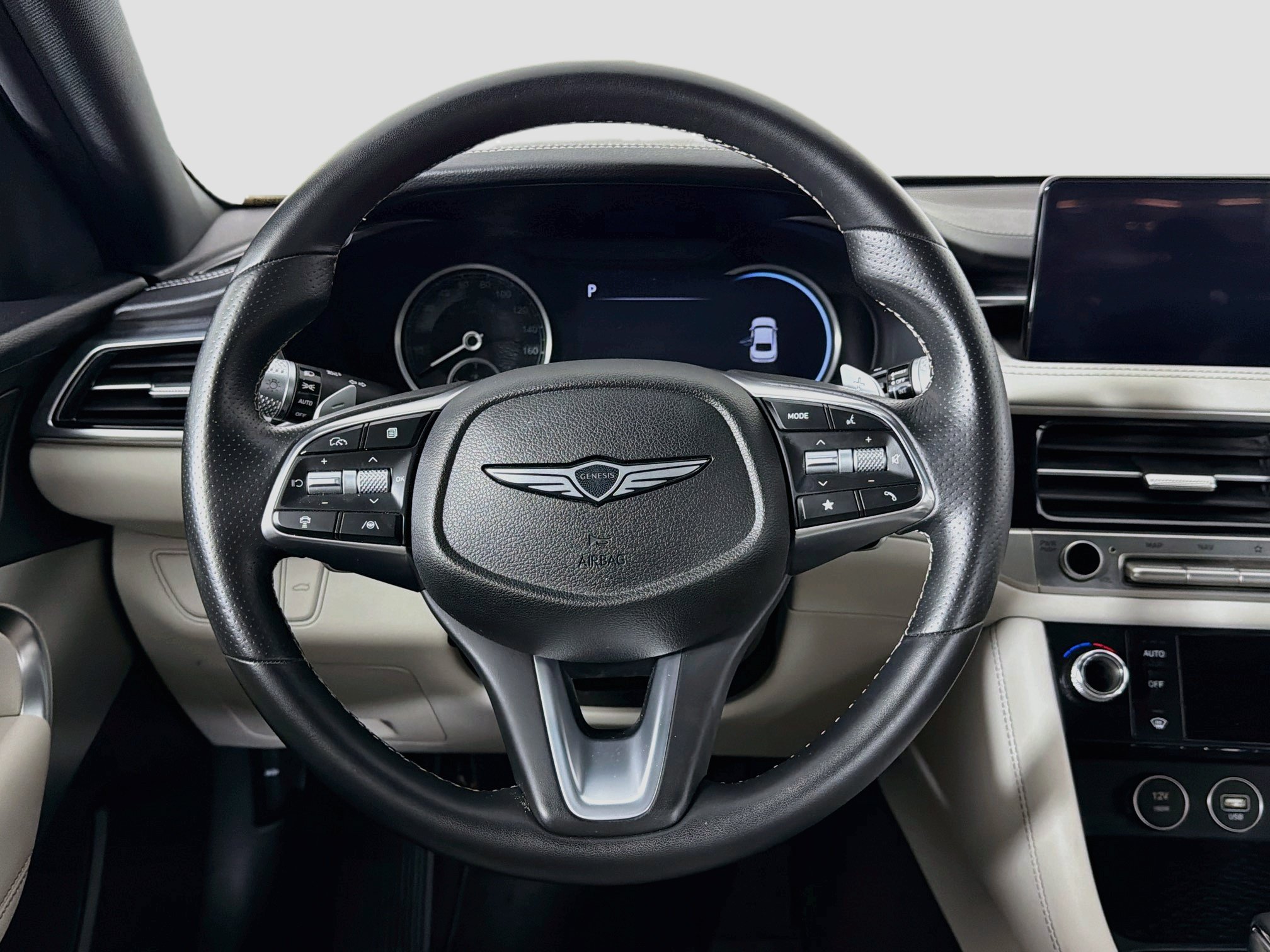 Used 2025 Genesis G70 2.5T RWD image 18