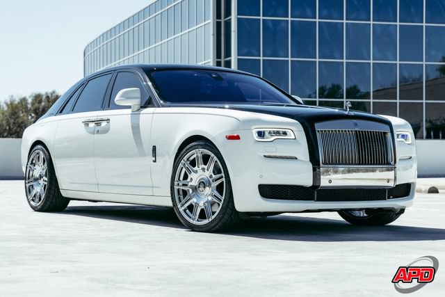 Used 2017 Rolls-Royce Ghost RWD image 7