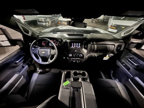 Used 2025 Chevrolet Silverado 2500 Custom w/ Custom Convenience Package image 23