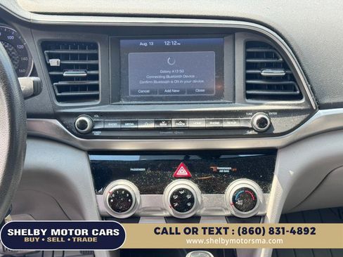 Used 2019 Hyundai Elantra SEL FWD image 13