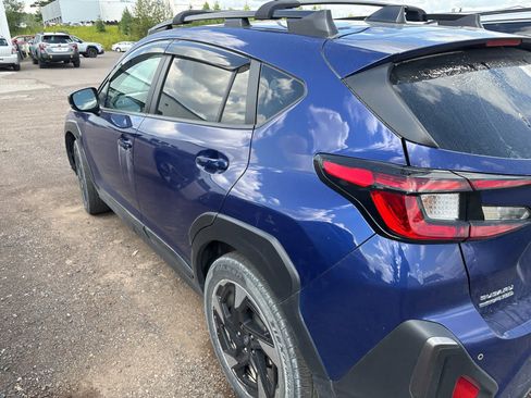 Used 2024 Subaru Crosstrek 2.5i Limited AWD/4WD image 13