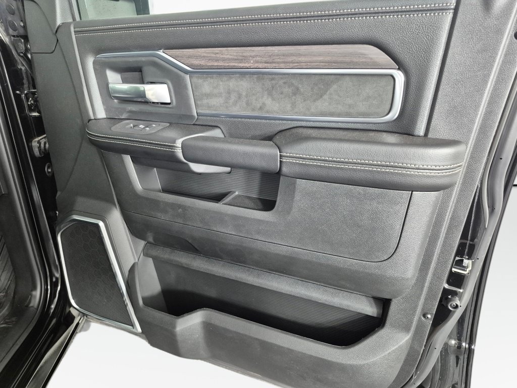 New 2026 RAM 3500 Laramie w/ Night Edition AWD/4WD image 40