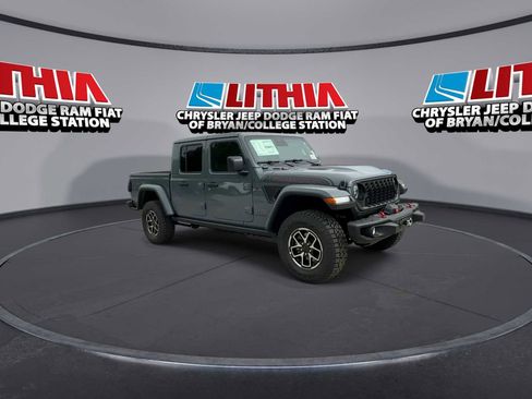 New 2026 Jeep Gladiator Rubicon image 2