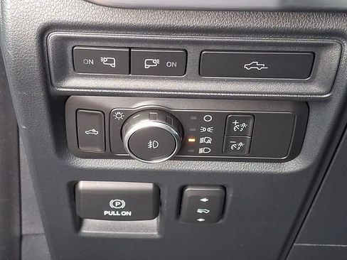 Used 2021 Ford F150 Lariat AWD/4WD image 22