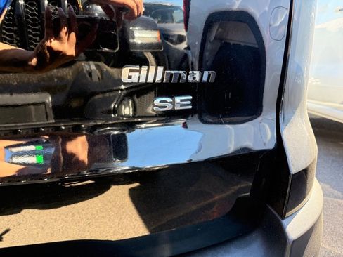 Used 2021 Ford EcoSport SE w/ SE Convenience Package image 4