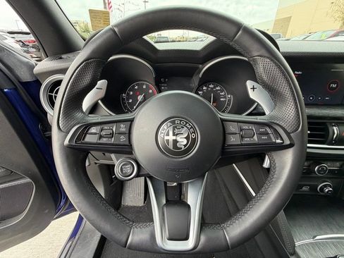 Used 2022 Alfa Romeo Stelvio Sprint image 14