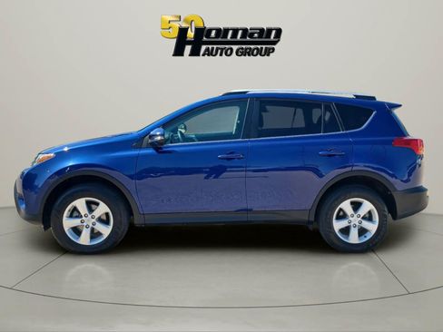 Used 2014 Toyota RAV4 XLE AWD/4WD image 2