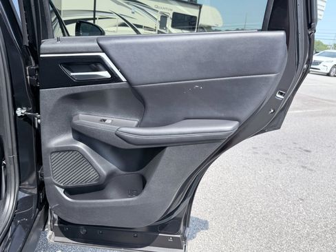Used 2024 Mitsubishi Outlander SE FWD image 30