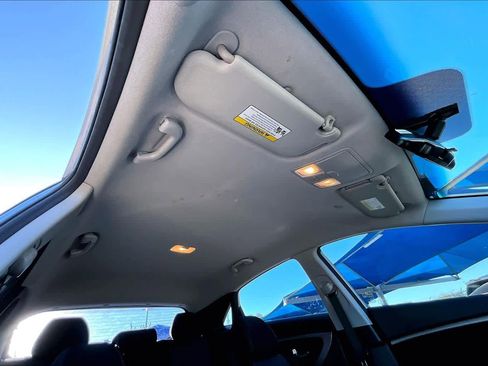 Used 2013 Hyundai Elantra GT w/ Touch & Go Pkg image 13