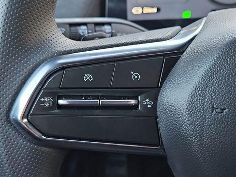 Certified 2025 Honda Prologue EX image 22