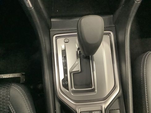 Used 2023 Subaru Forester Premium image 13