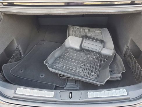 Used 2019 Lincoln Continental Reserve image 37